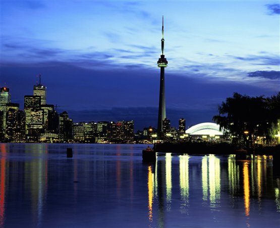 Eastern Canada Classic CNTowerSkyline.jpg