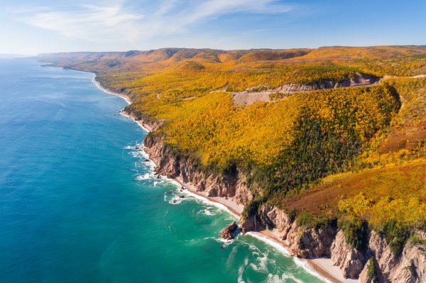 Nova Scotia Cape Smokey Coast Line.jpg