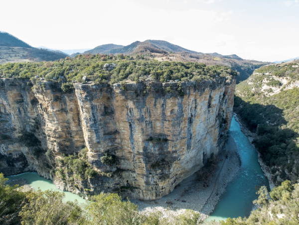 destination-osumi-canyons.jpg